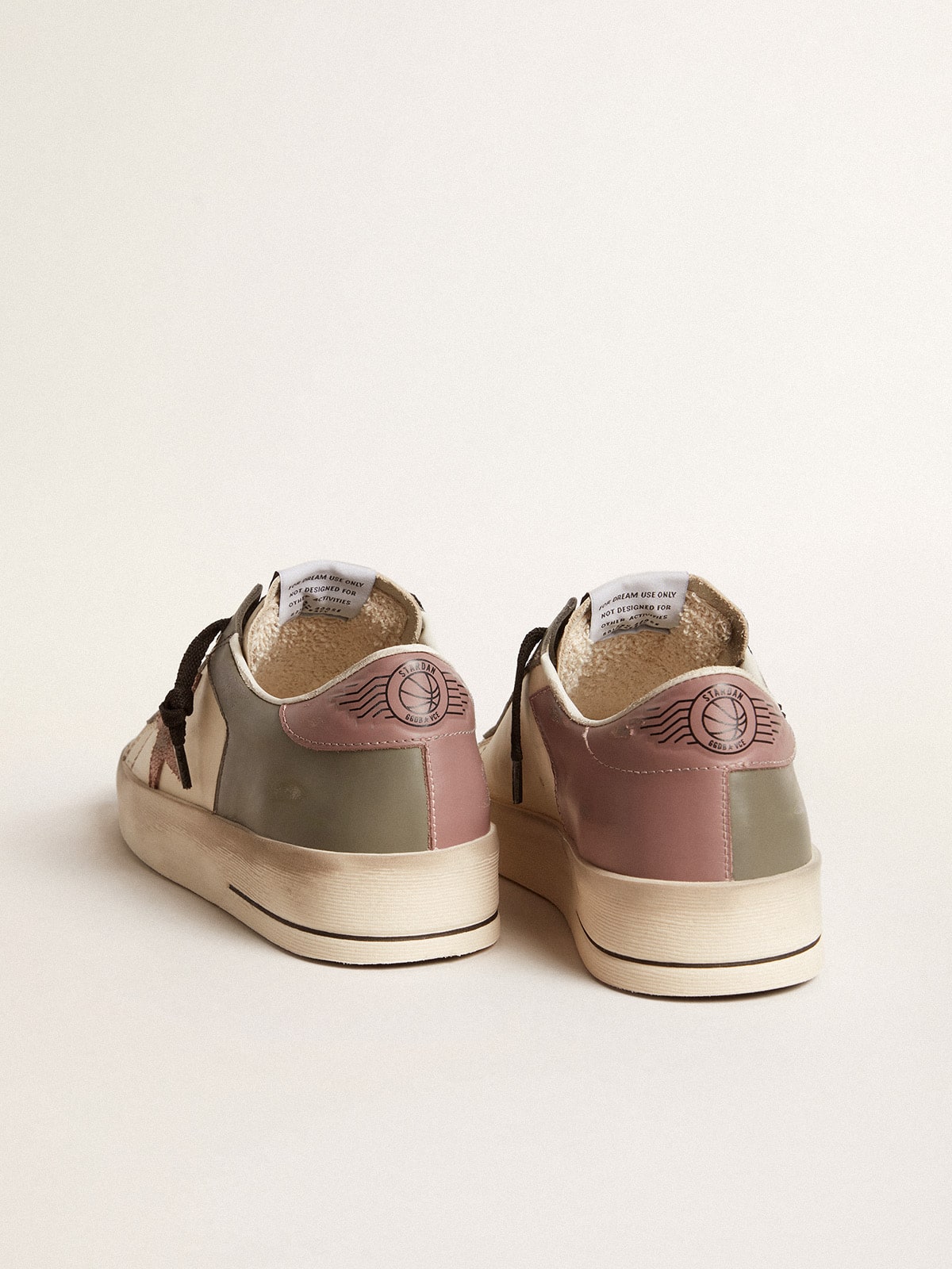 Women's Stardan LTD in gray leather with a pink leather star and heel tab| Golden Goose