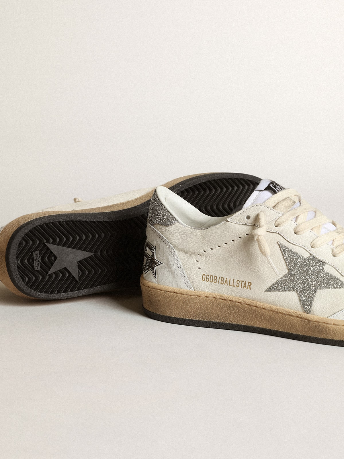 White Ball Star with a Swarovski crystal star and heel tab| Golden Goose