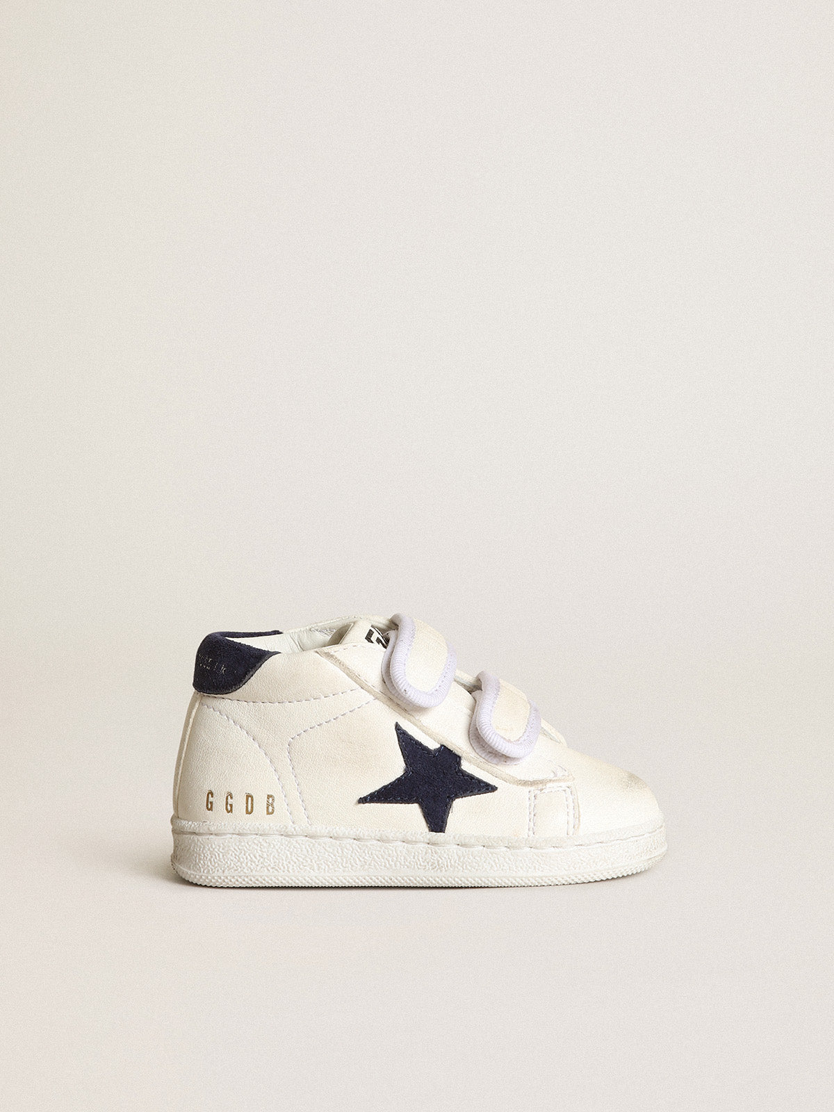 June in nappa leather with dark blue suede star and heel tab| Golden Goose