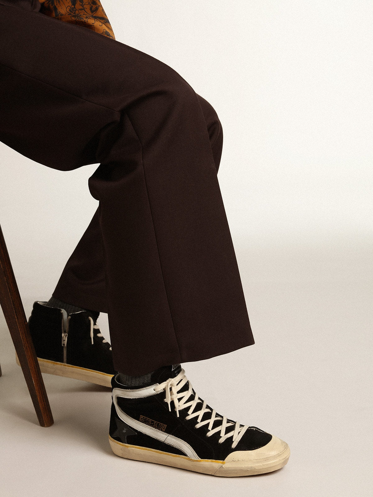 Men's Slide Penstar in black suede with black star and white flash| Golden Goose