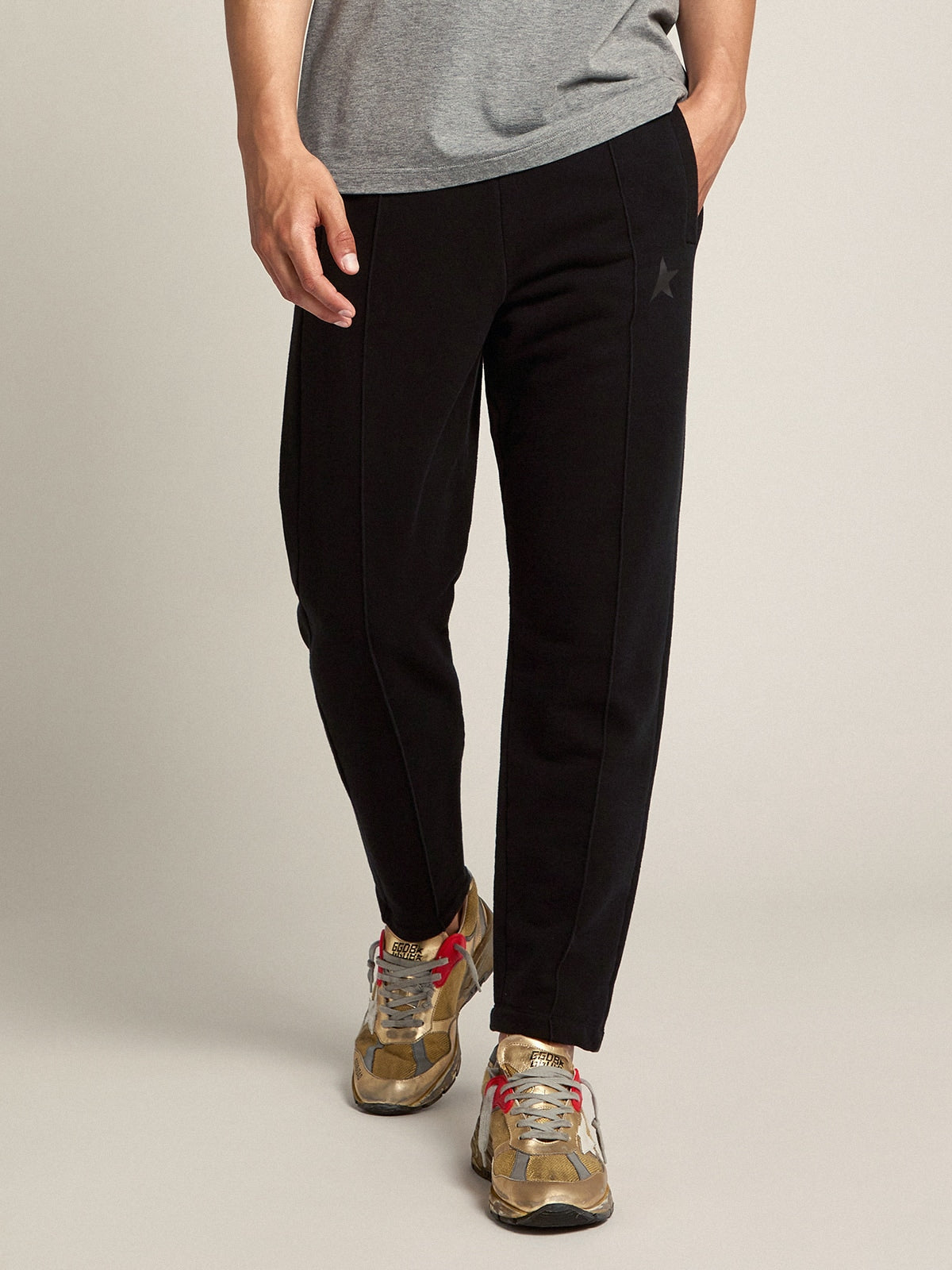 Men's black joggers with star on the front| Golden Goose