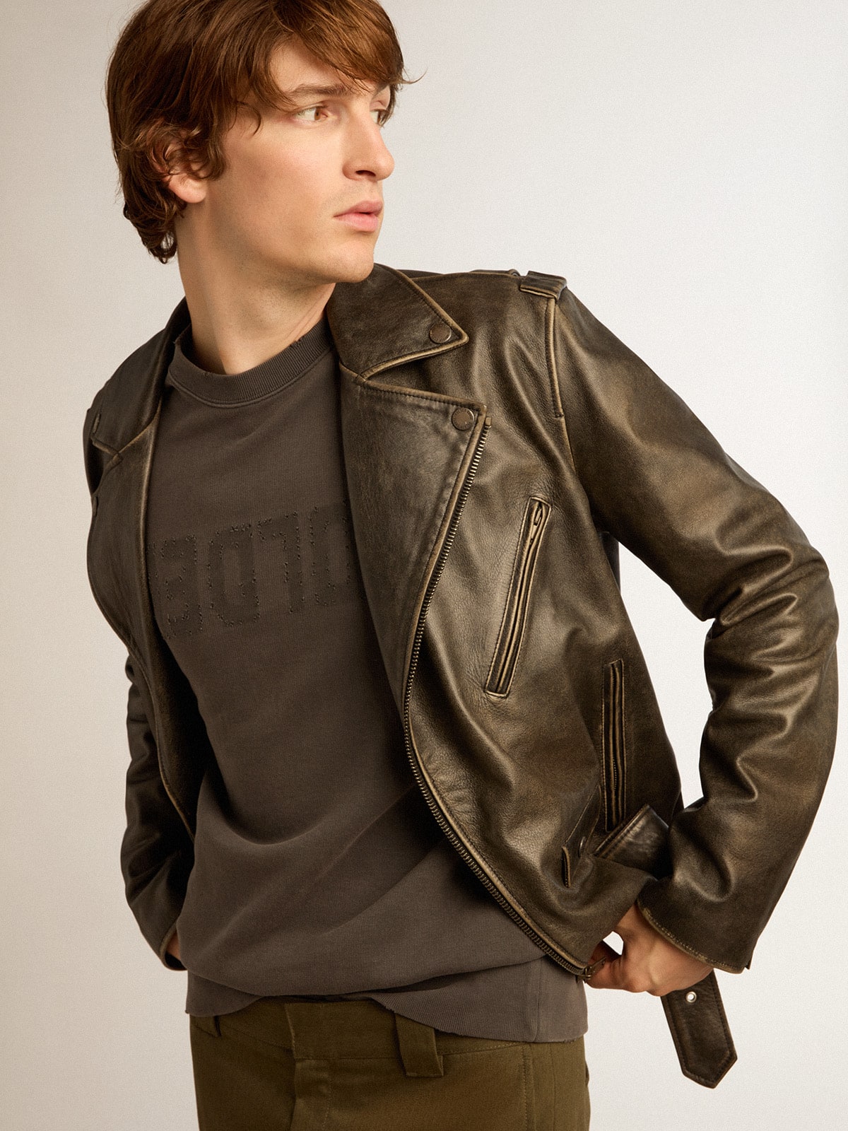 Men's gray sweatshirt with logo and distressed treatment| Golden Goose