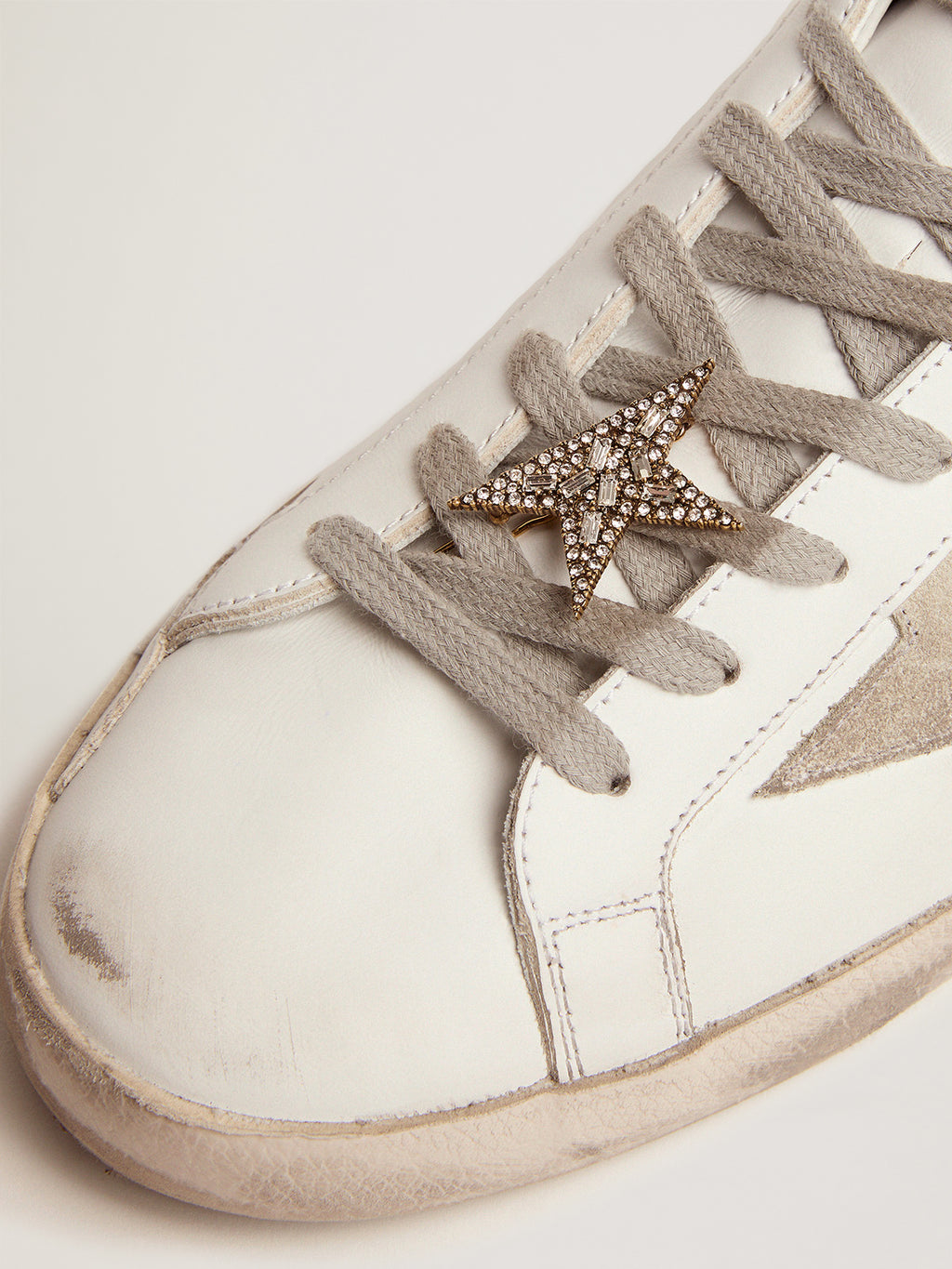 Lace lock with Star clip in antique gold color| Golden Goose