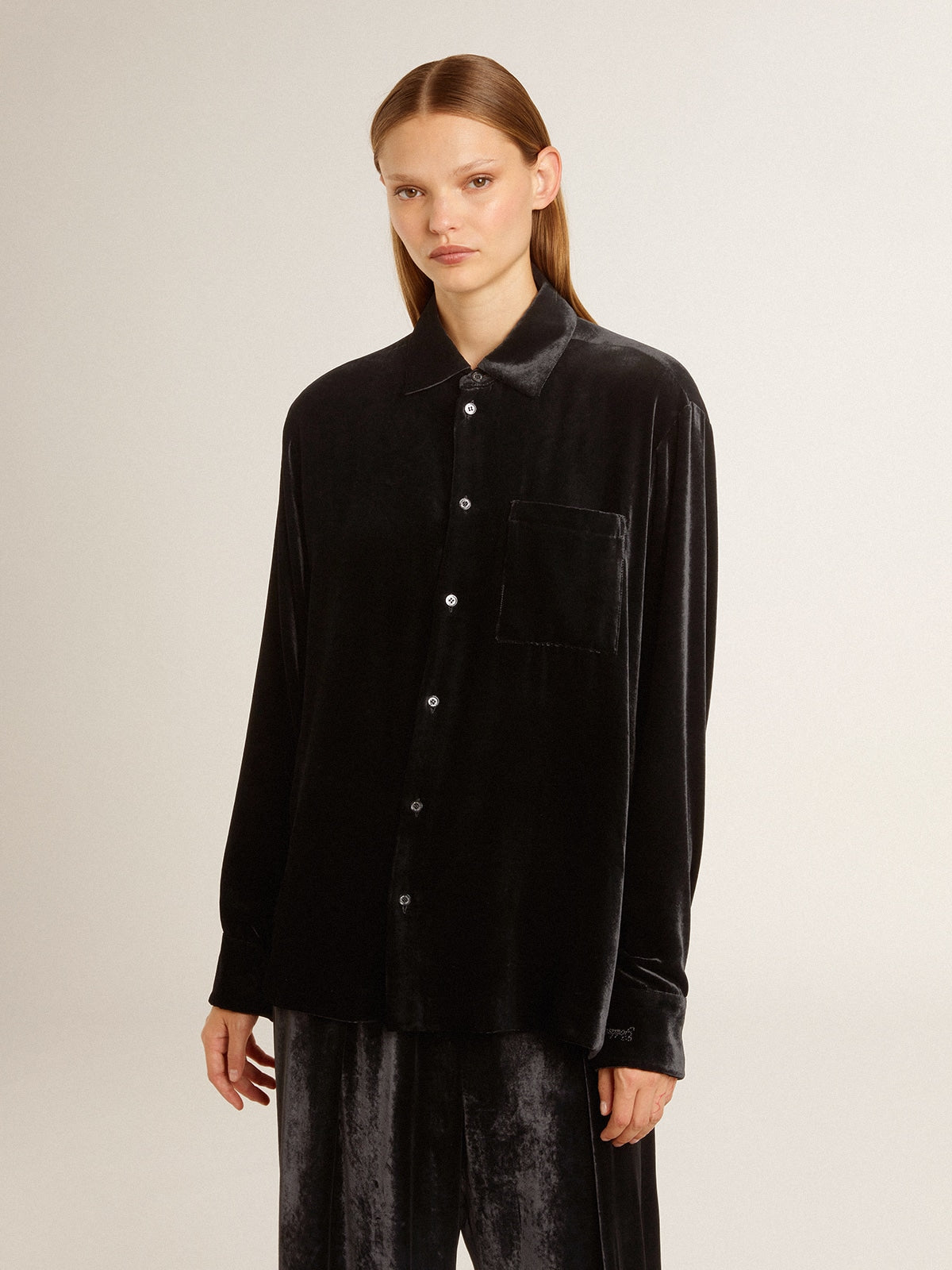 Velvet-effect black shirt with embroidery| Golden Goose