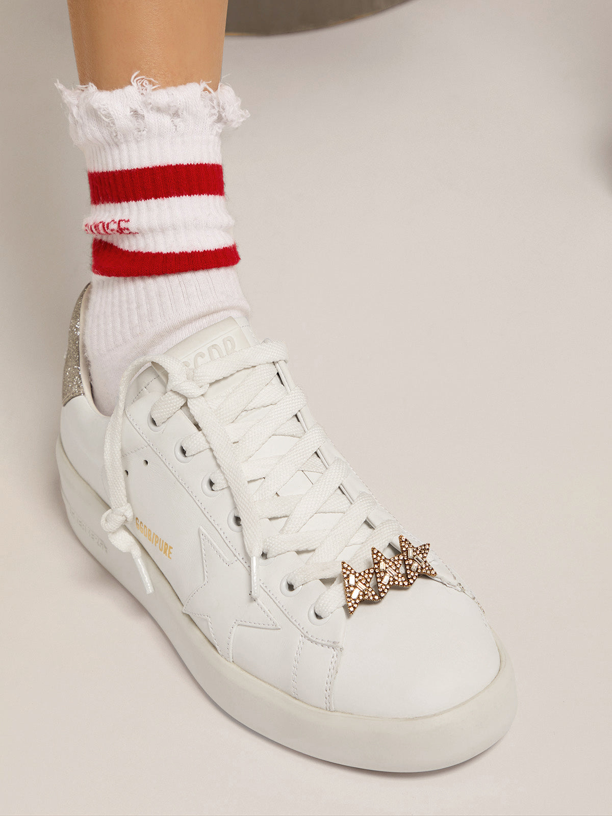 Lace accessory with three antique gold color stars with crystals| Golden Goose