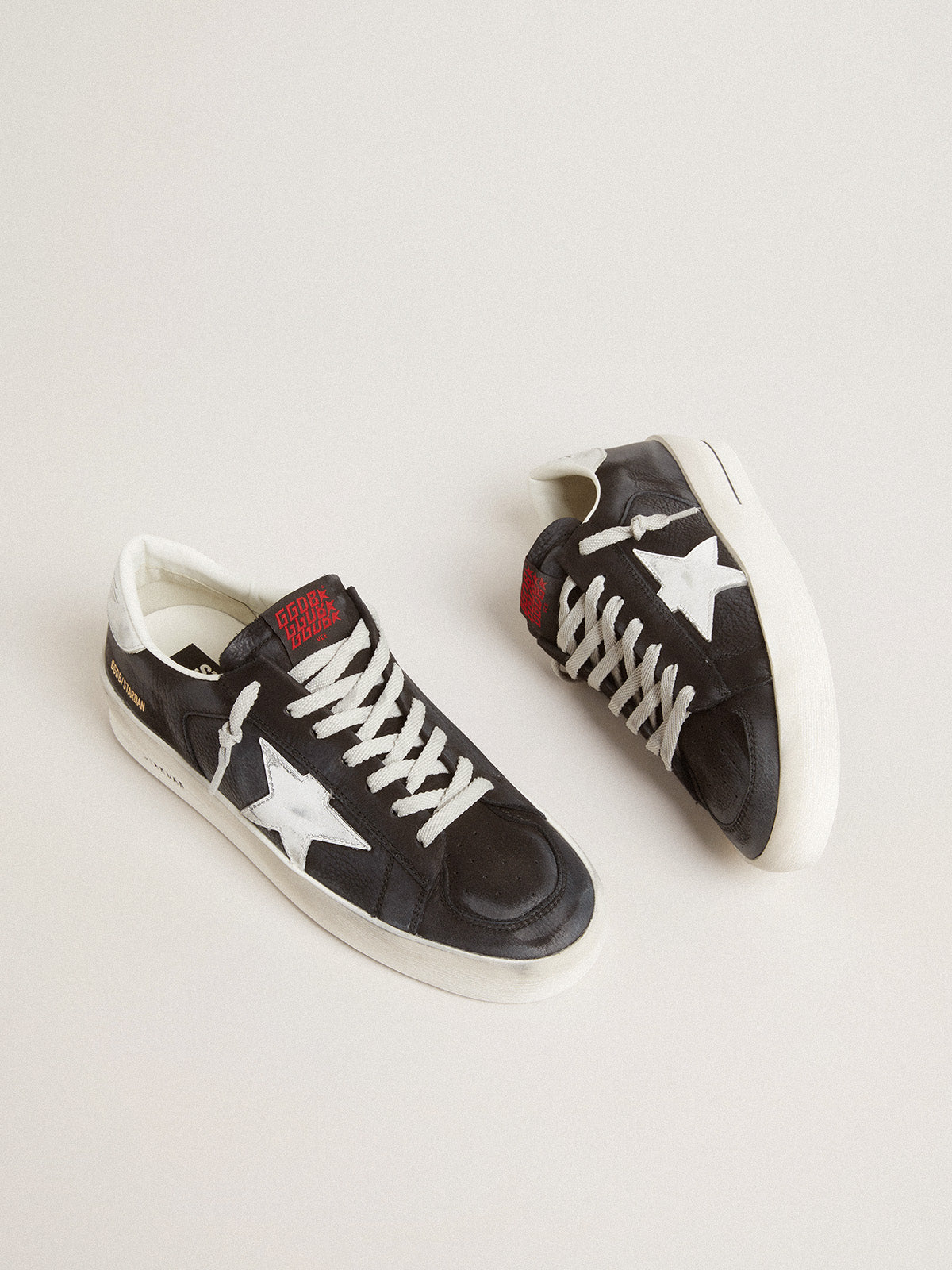 Stardan in black nubuck and mesh with gray leather star and heel tab| Golden Goose
