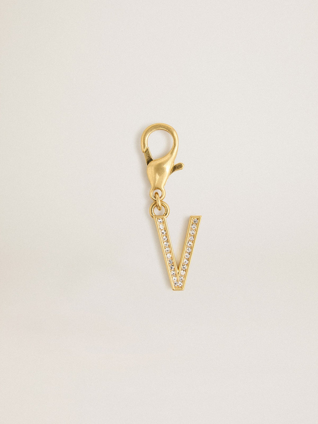 Letter V charm in gold-colored brass with crystals| Golden Goose