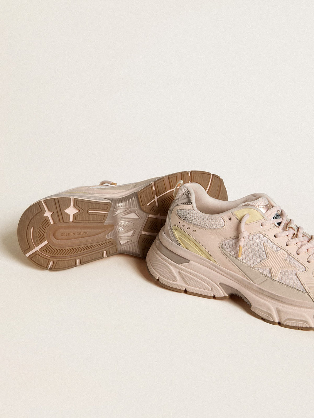 Women's Lightstar with pink leather and mesh upper and pink star| Golden Goose