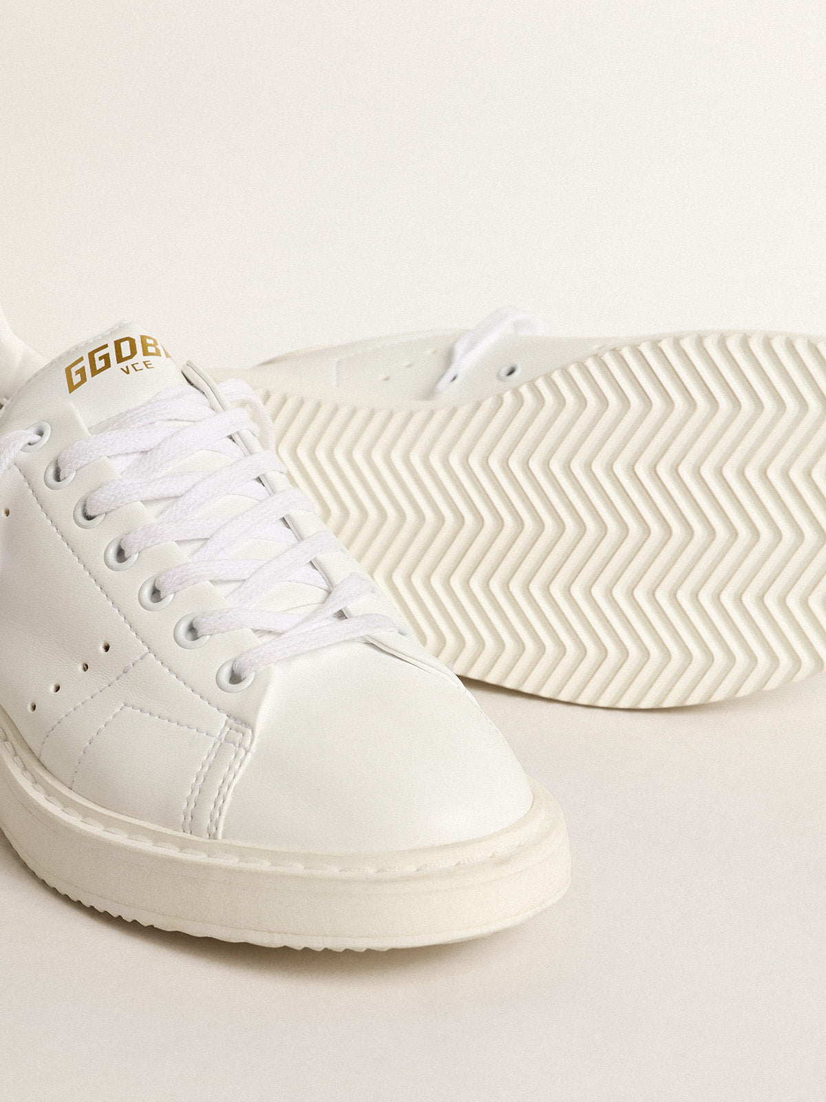 Men's bio-based Starter with white star and heel tab| Golden Goose