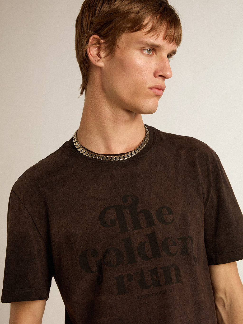 Anthracite cotton T-shirt with lettering on the front| Golden Goose