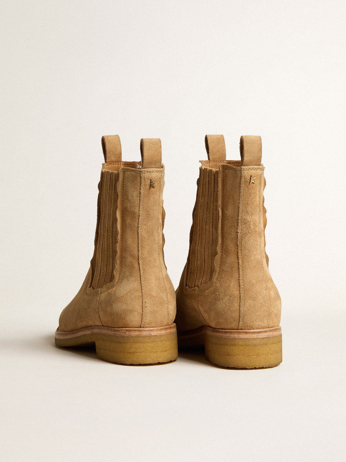 Chelsea boots in suede tobacco| Golden Goose