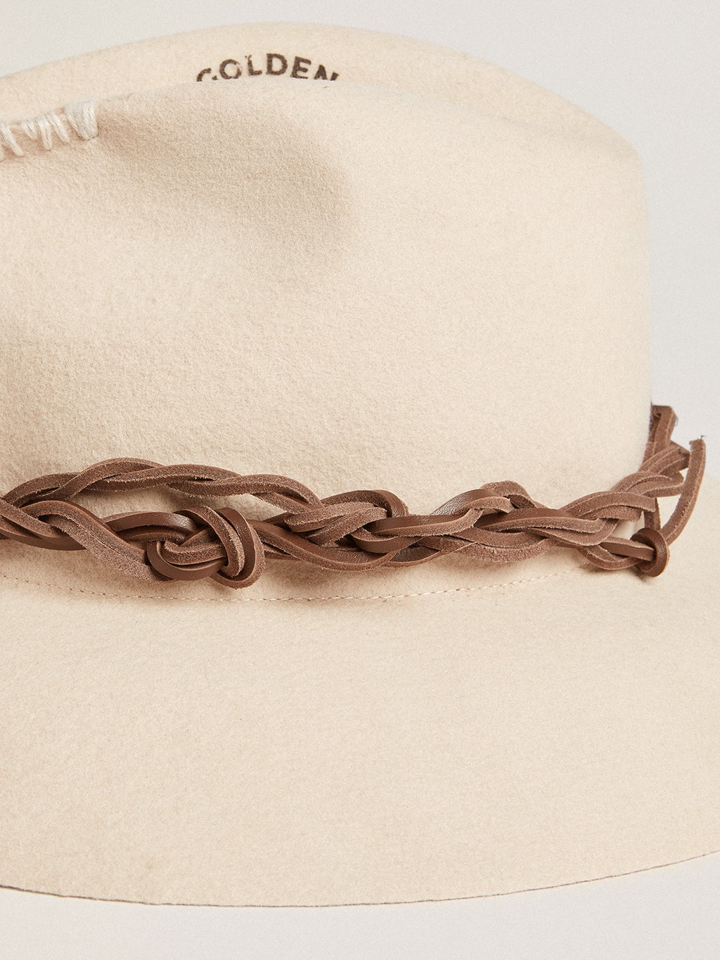 Parchment-colored fedora hat with leather band| Golden Goose