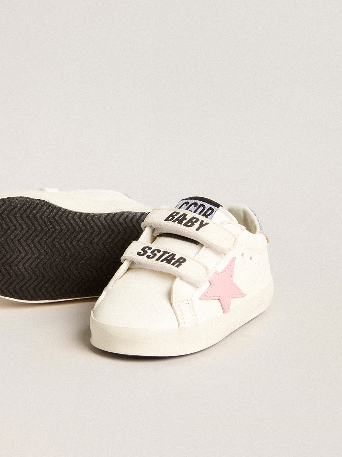 Baby Old School with pink leather star and silver leather heel tab| Golden Goose