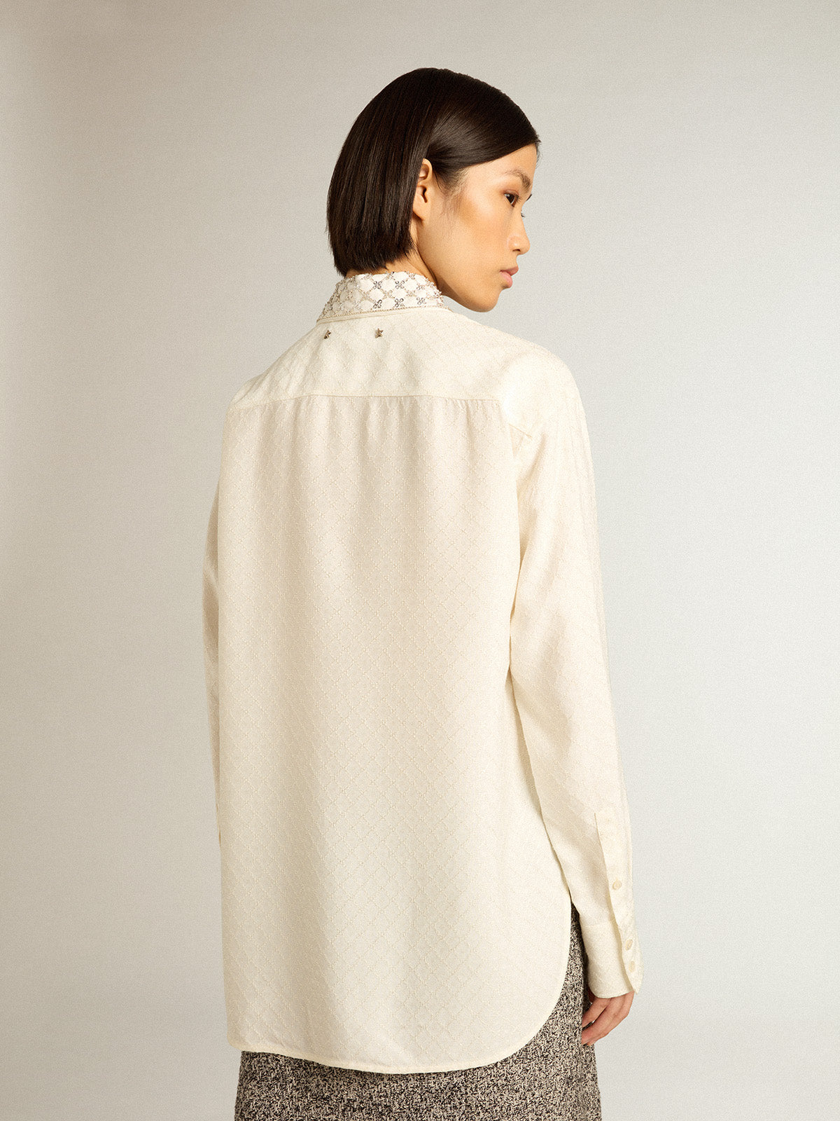 Shirt in vintage white with jacquard design and embroidery| Golden Goose
