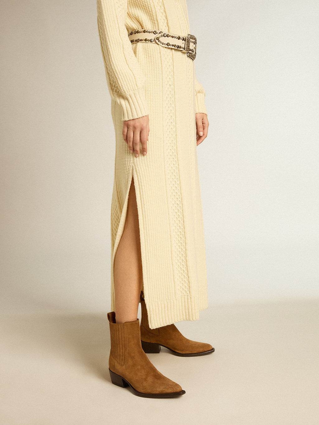 Debbie brown suede boots| Golden Goose