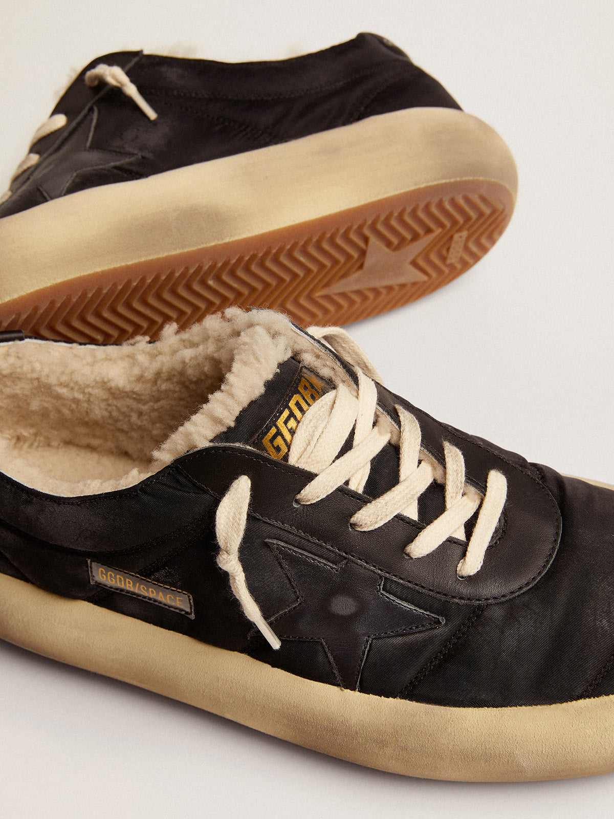 Men's Space-Star shoes in quilted black nylon with shearling lining| Golden Goose