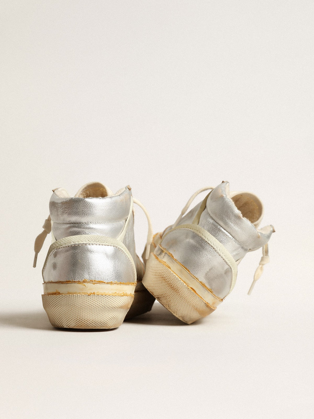 Men's Mid Star in silver metallic leather with ivory star| Golden Goose