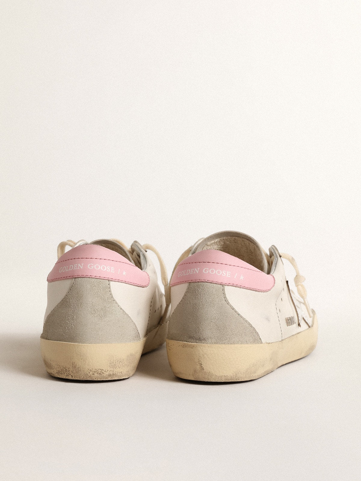 Women's Super-Star with silver leather star and pink heel tab| Golden Goose