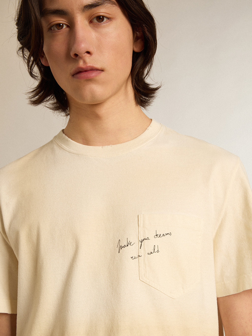 Aged white cotton T-shirt with lettering on the pocket| Golden Goose