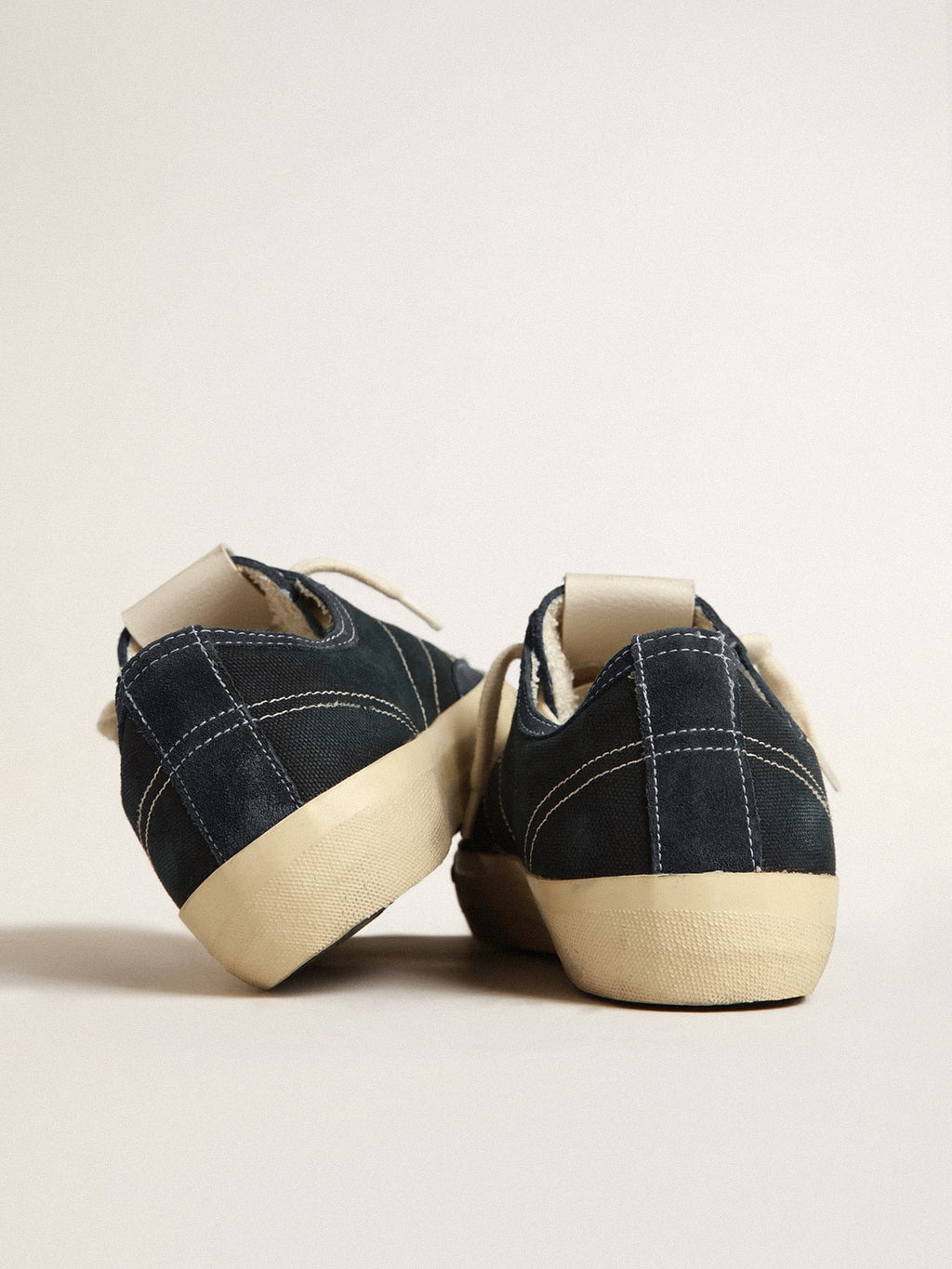 V-Star in navy-blue canvas with a silver laminated leather star| Golden Goose