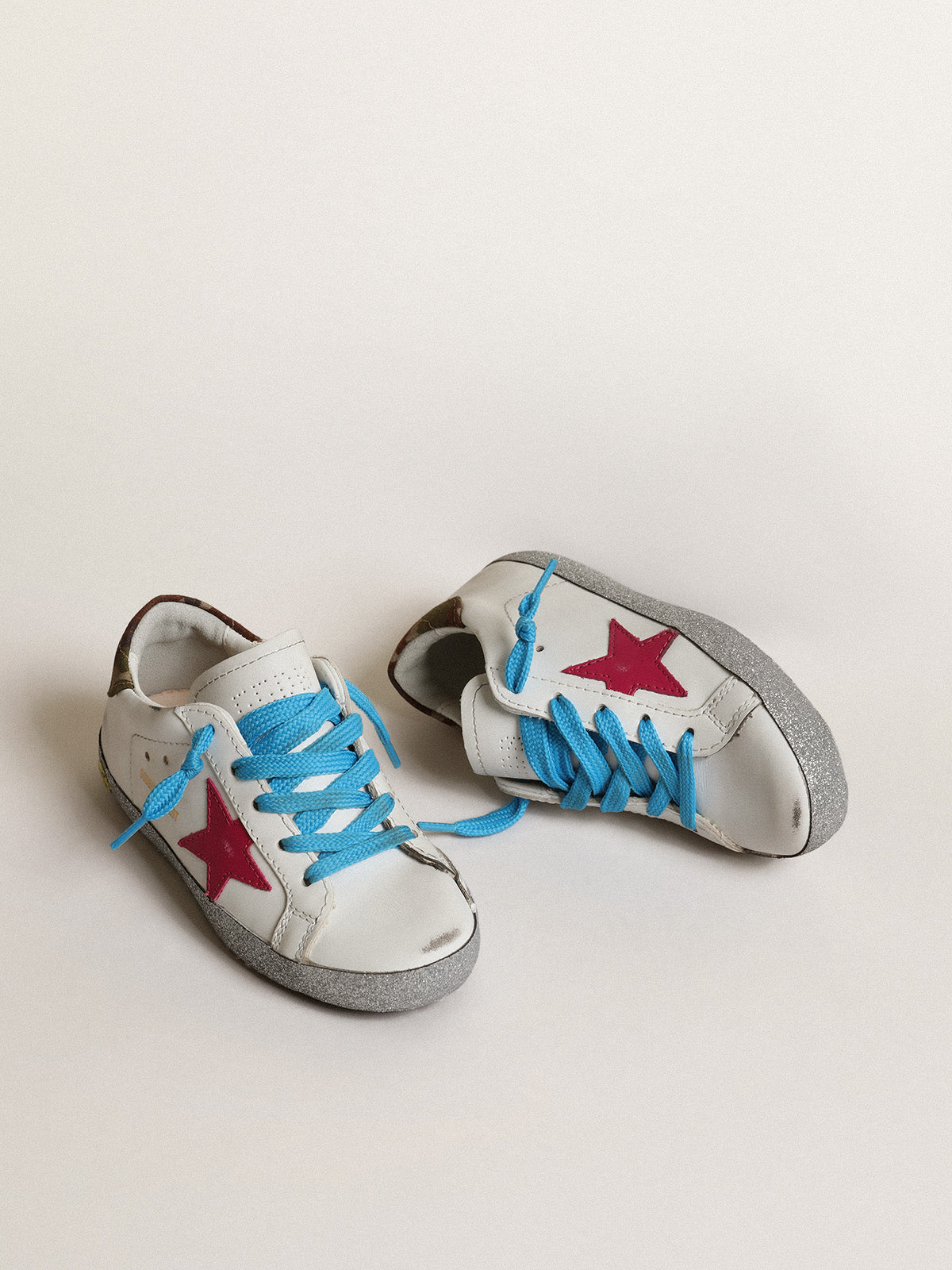 Junior Super-Star LTD with fuchsia star and glitter foxing| Golden Goose