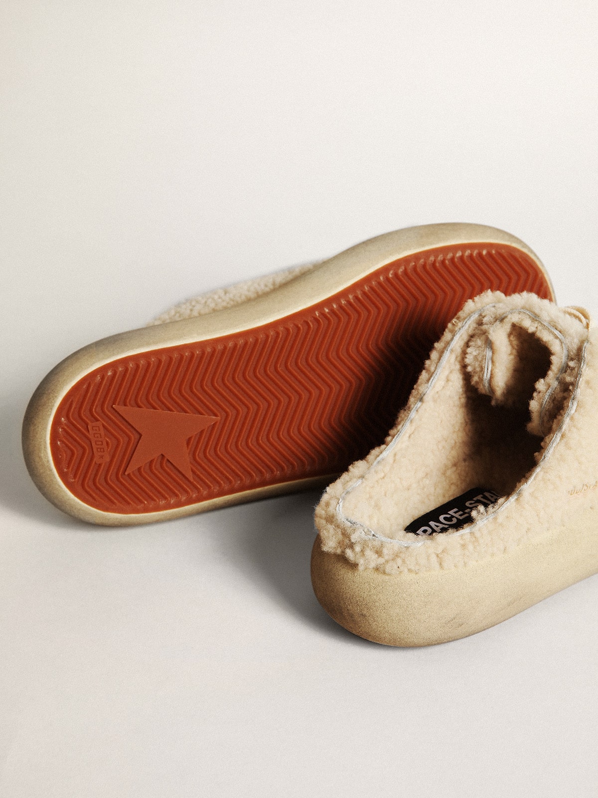 Men's Space-Star Sabots in beige shearling with white leather star| Golden Goose
