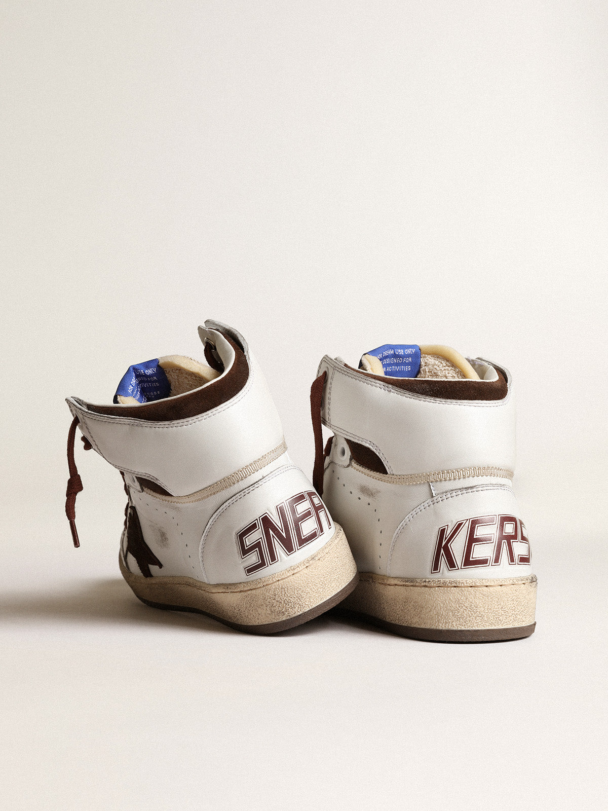 Women's Sky-Star in white nappa leather with chocolate suede star| Golden Goose