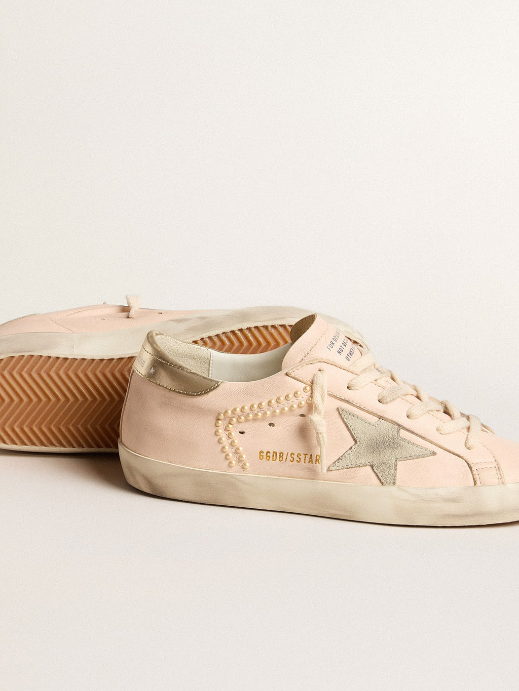 Women's Super-Star in pink nappa with ice-gray star and platinum heel tab| Golden Goose
