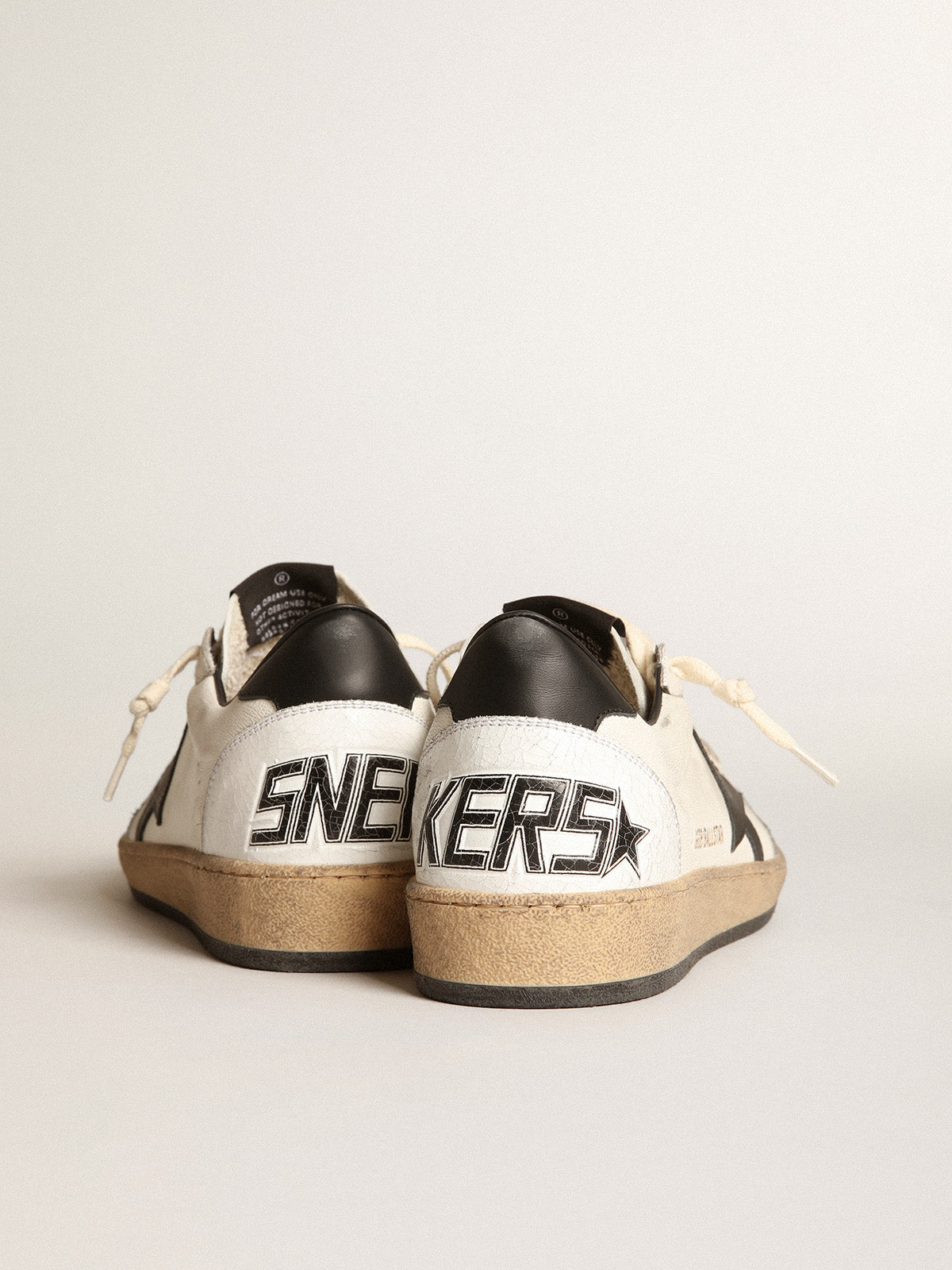 Women's Ball Star in nappa with white star and black heel tab| Golden Goose