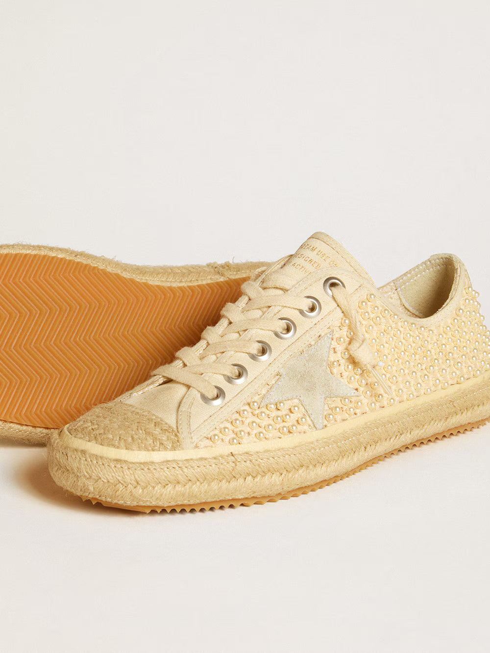 V-Star in canvas with all-over pearls and raffia| Golden Goose