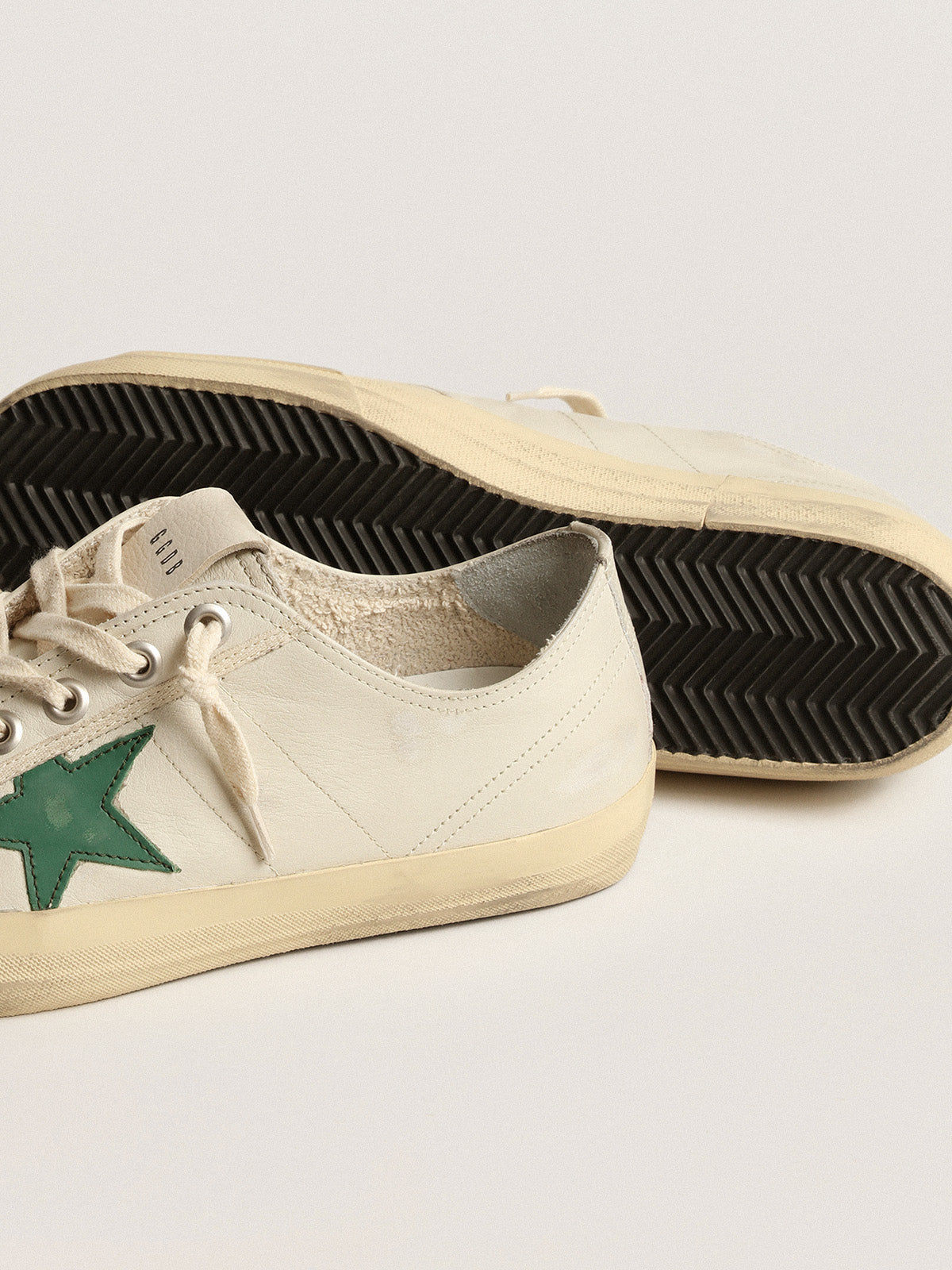 V-Star in glossy leather with green leather star| Golden Goose