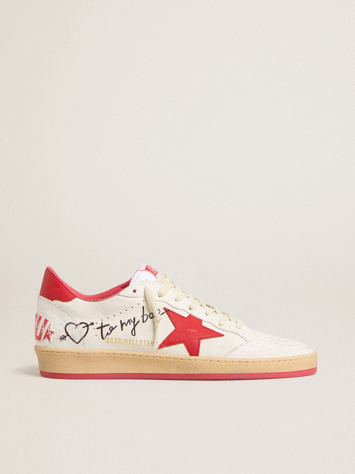 Women's Ball Star  Wishes in white leather with a red star and heel tab| Golden Goose