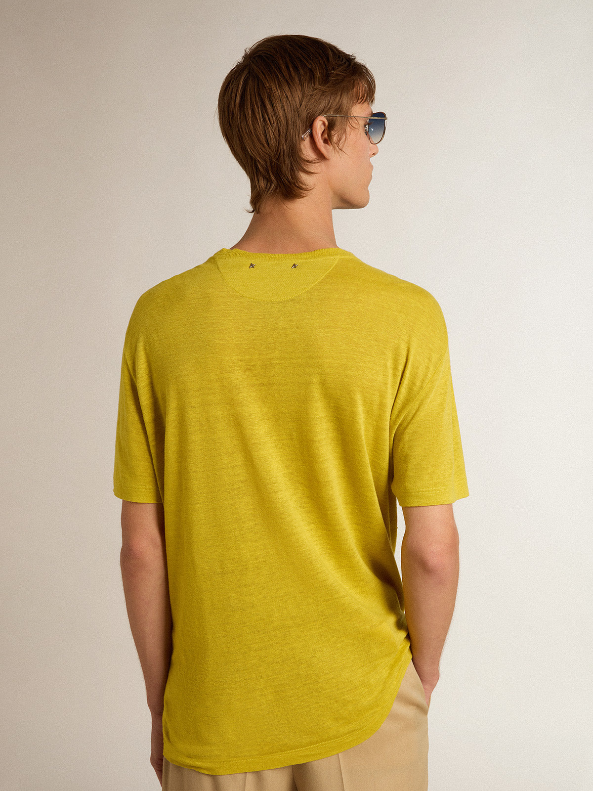 Men's T-shirt in maize-yellow linen| Golden Goose