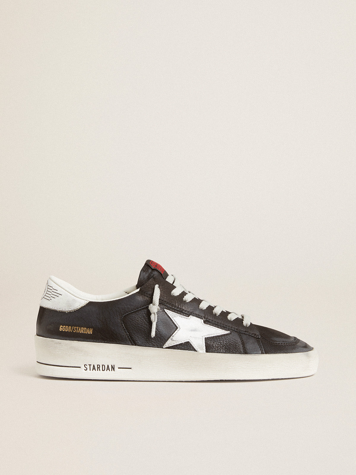 Stardan in black nubuck and mesh with gray leather star and heel tab| Golden Goose