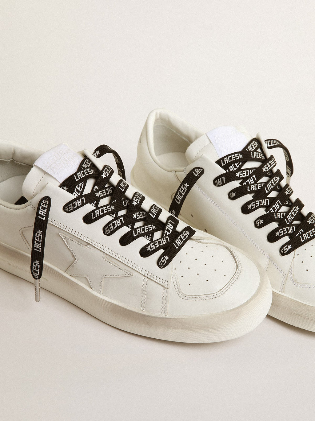 Black laces with silver lettering| Golden Goose