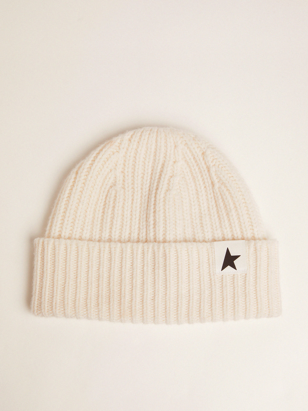 White wool beanie with black star| Golden Goose