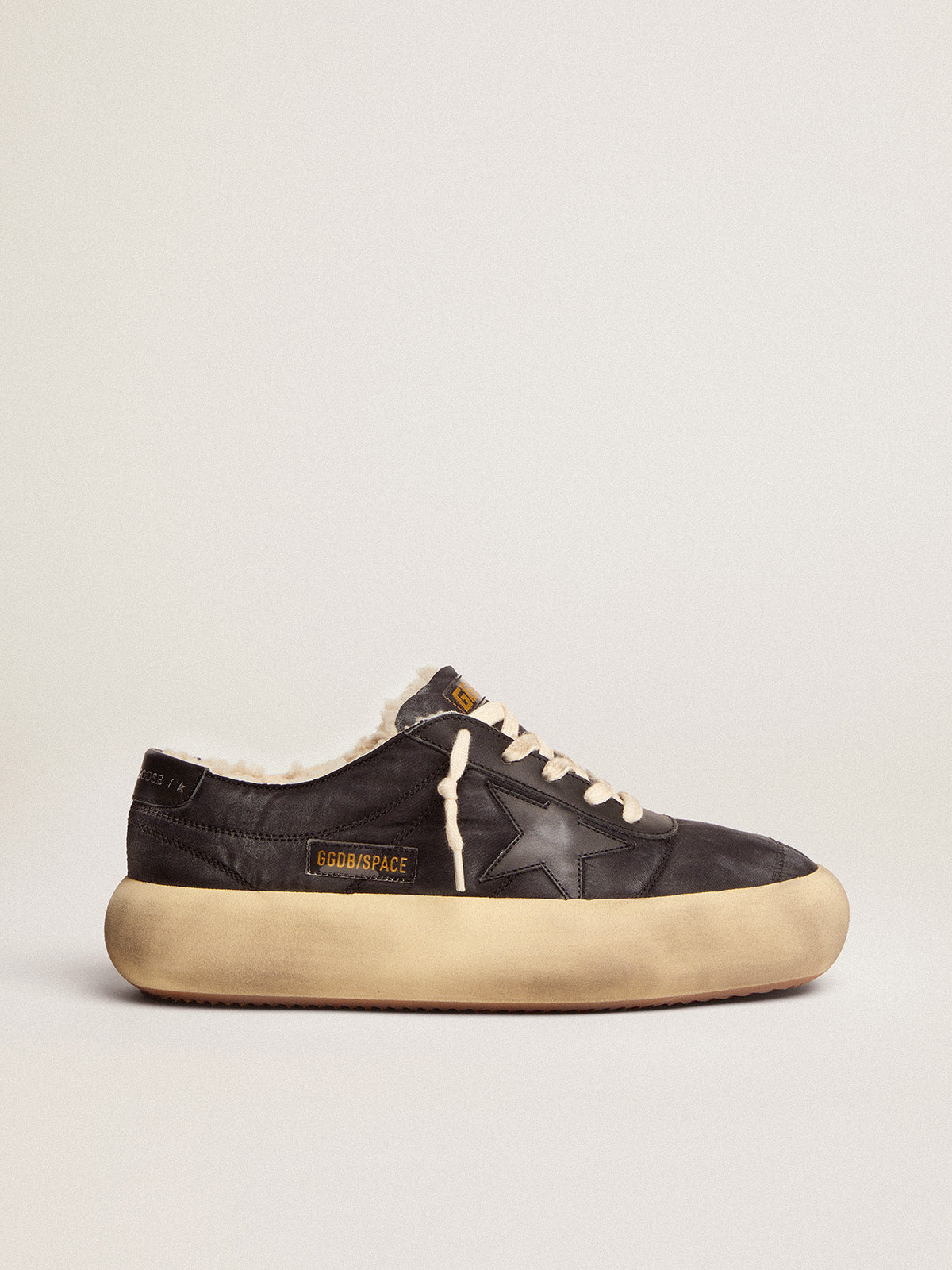 Men's Space-Star shoes in quilted black nylon with shearling lining| Golden Goose
