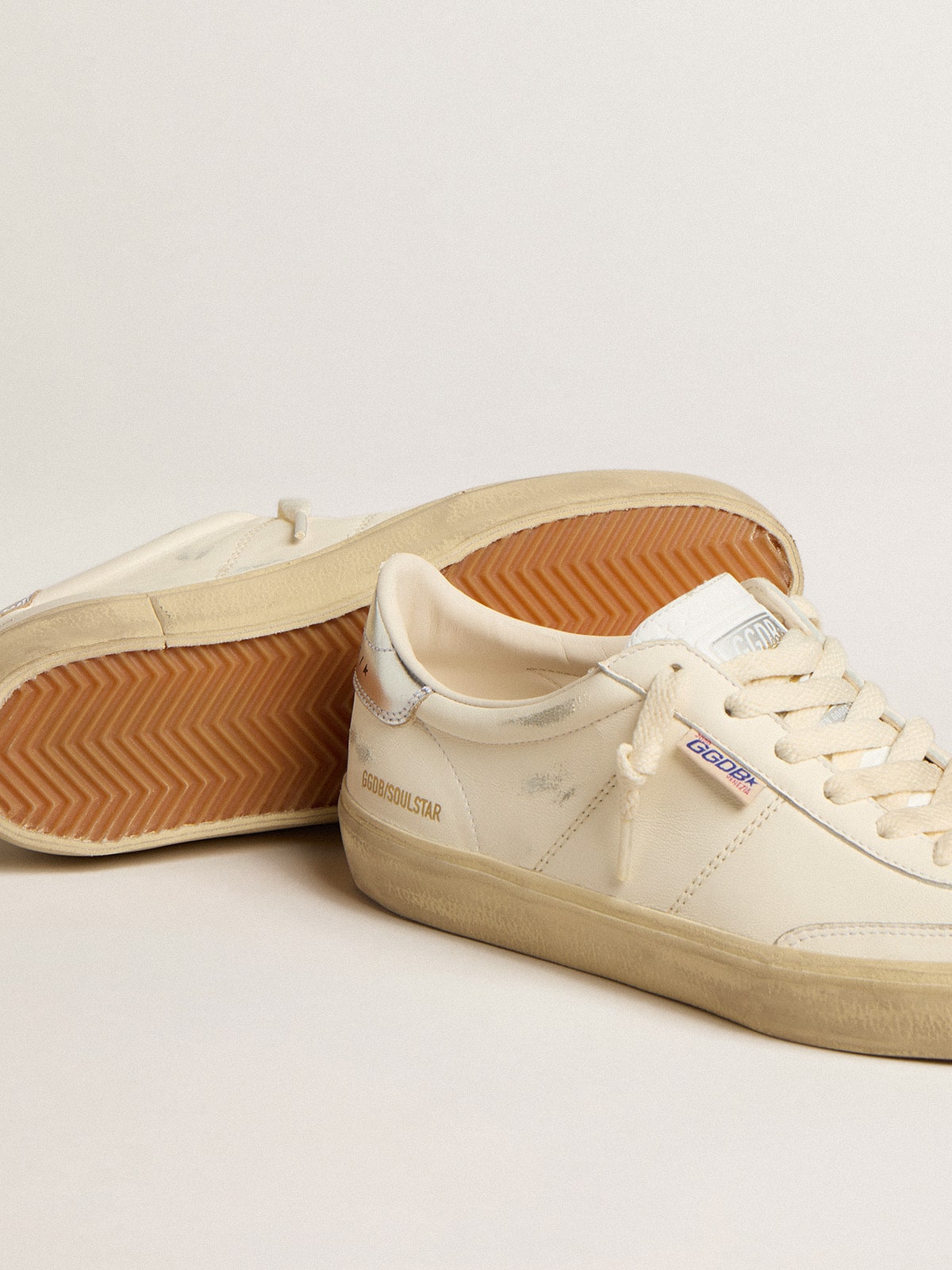 Soul Star in white nappa with metallic silver leather heel tab| Golden Goose