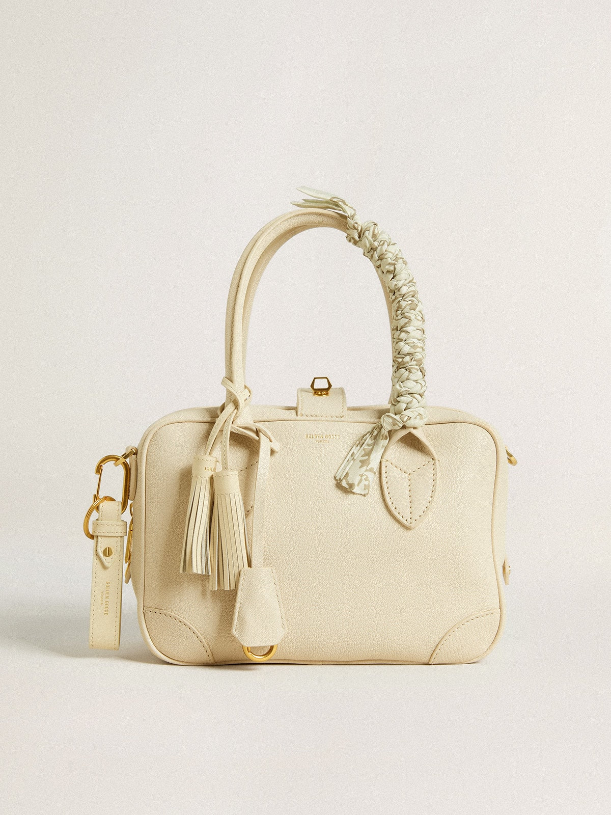 Worn white keyring| Golden Goose