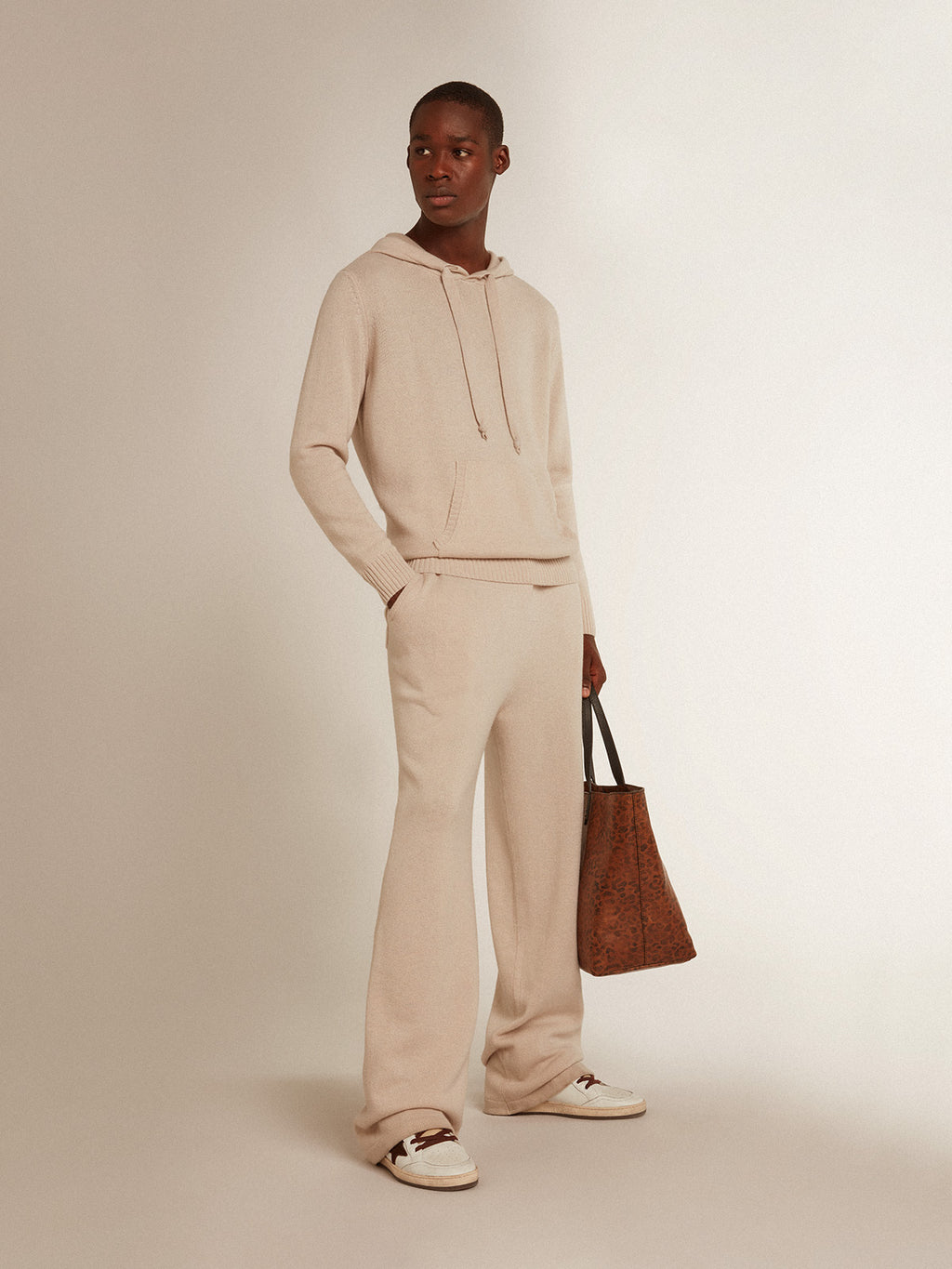 Men's white cashmere blend joggers| Golden Goose