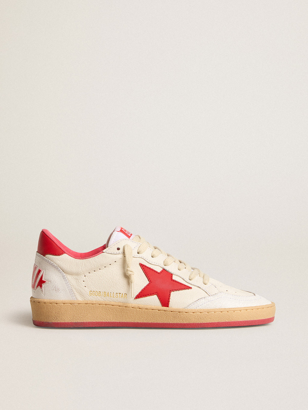 Men's Ball Star  Wishes in white leather with a red star and heel tab| Golden Goose