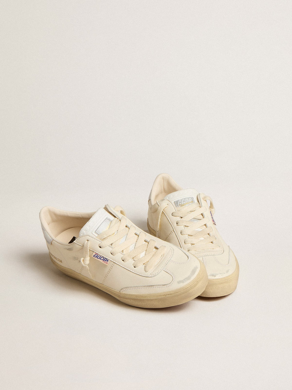 Soul Star in white nappa with metallic silver leather heel tab| Golden Goose