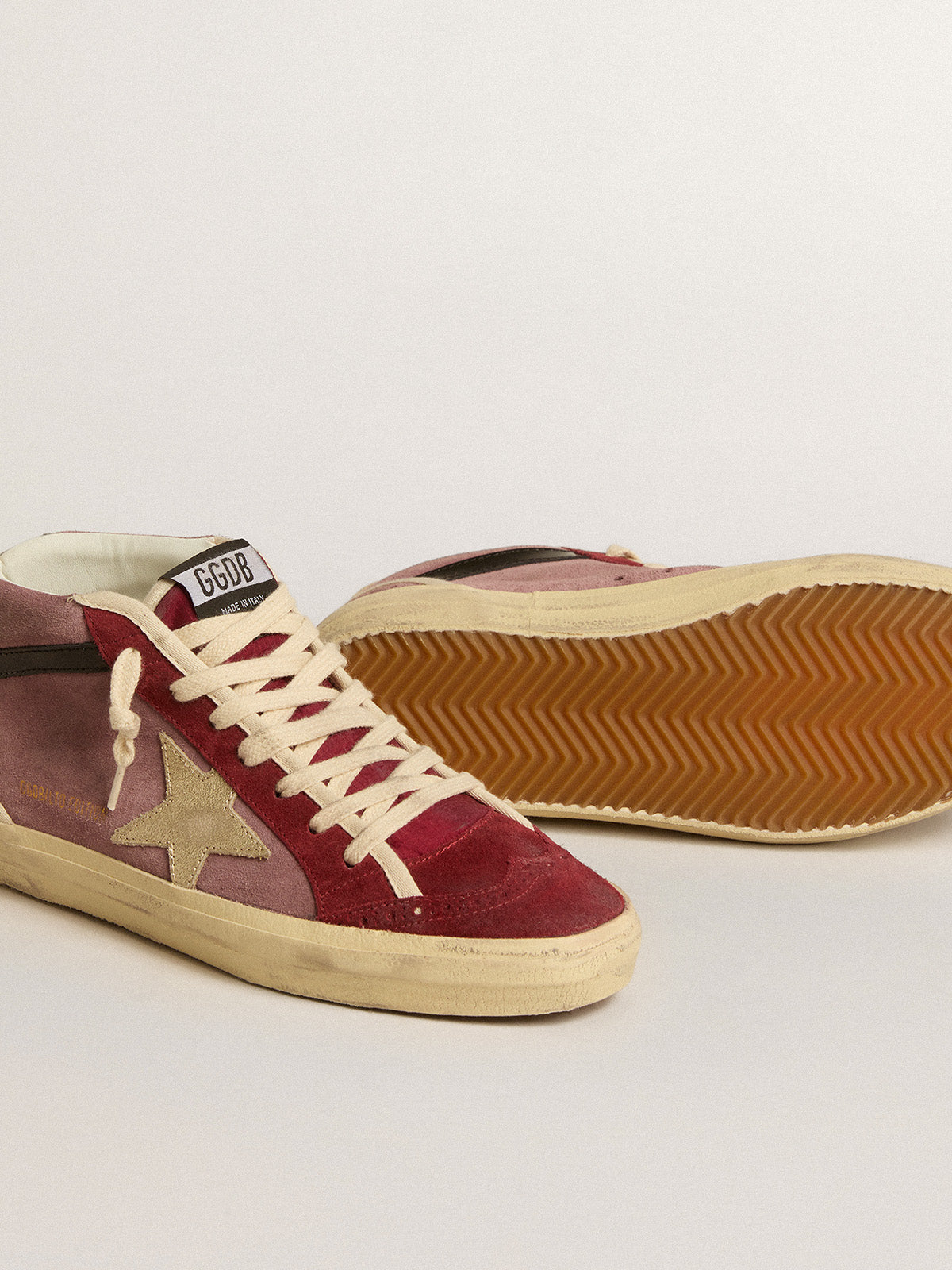 Mid Star LTD in violet suede with platinum leather star and black flash| Golden Goose