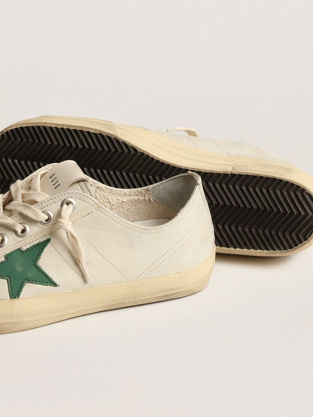 V-Star in glossy leather with green leather star| Golden Goose