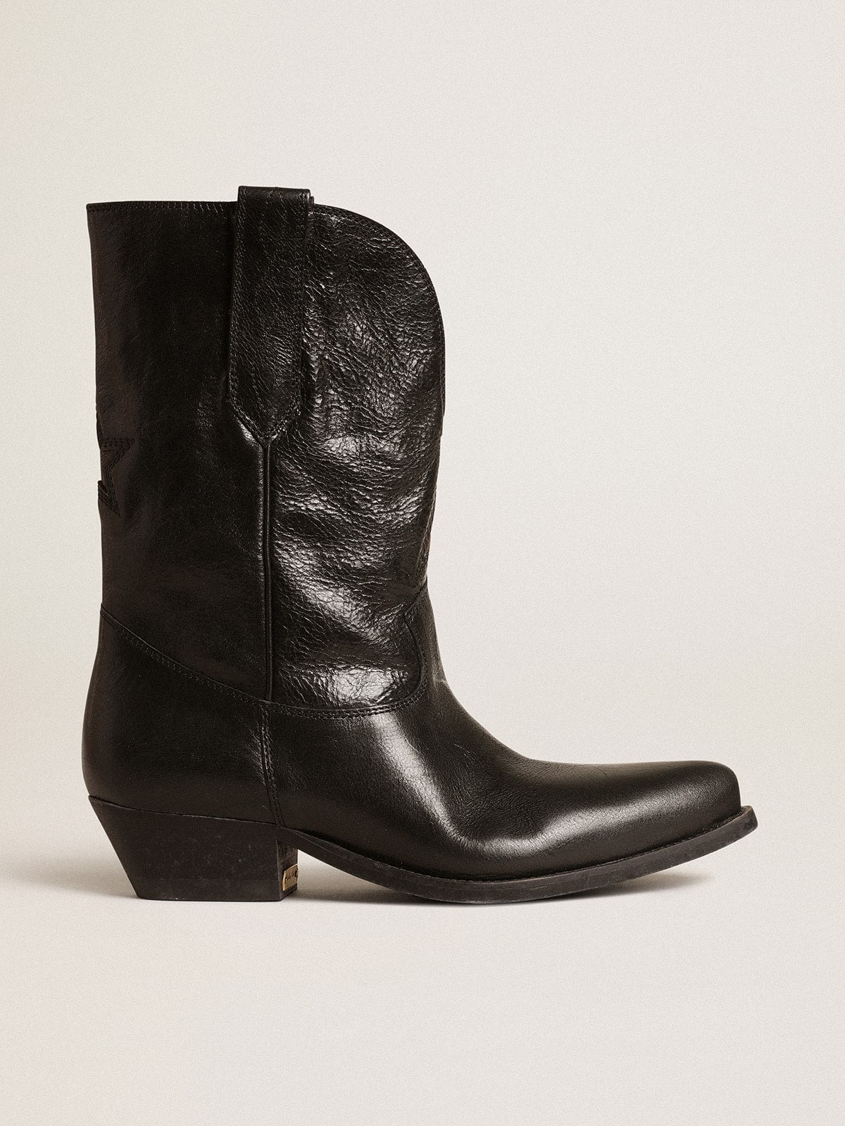 Low Wish Star boots in black leather with black star| Golden Goose