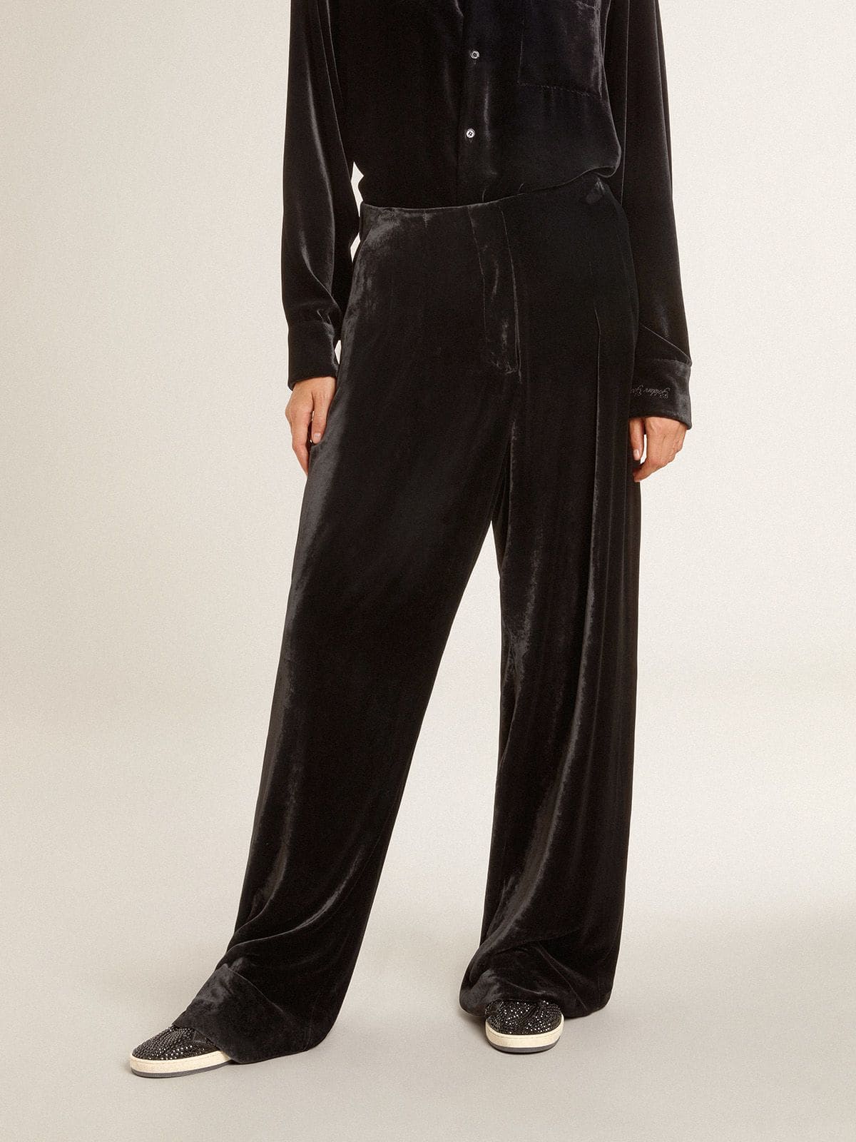 Black velvet-effect pants| Golden Goose