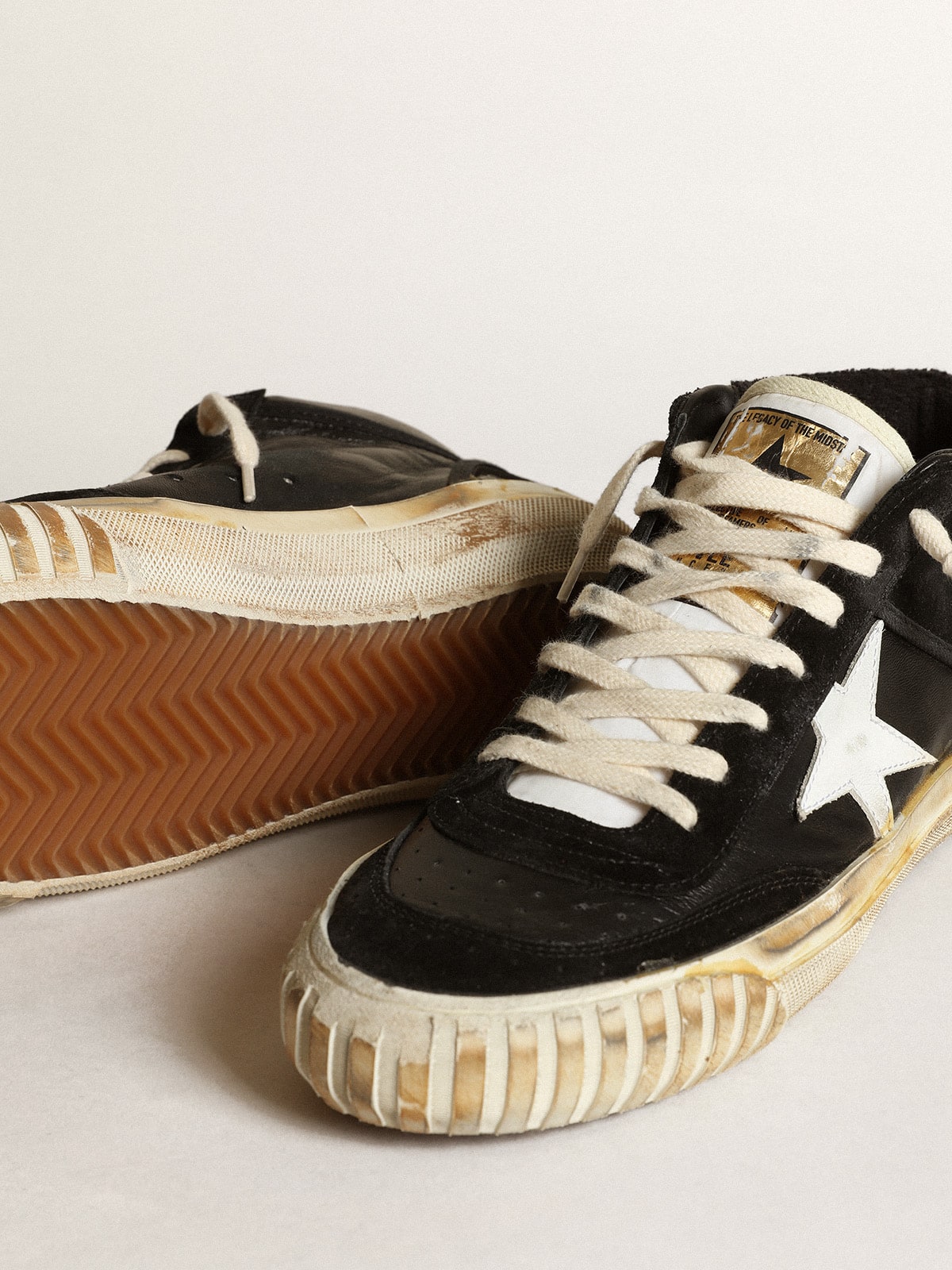 Women's Mid Star in black nappa and suede with white leather star| Golden Goose