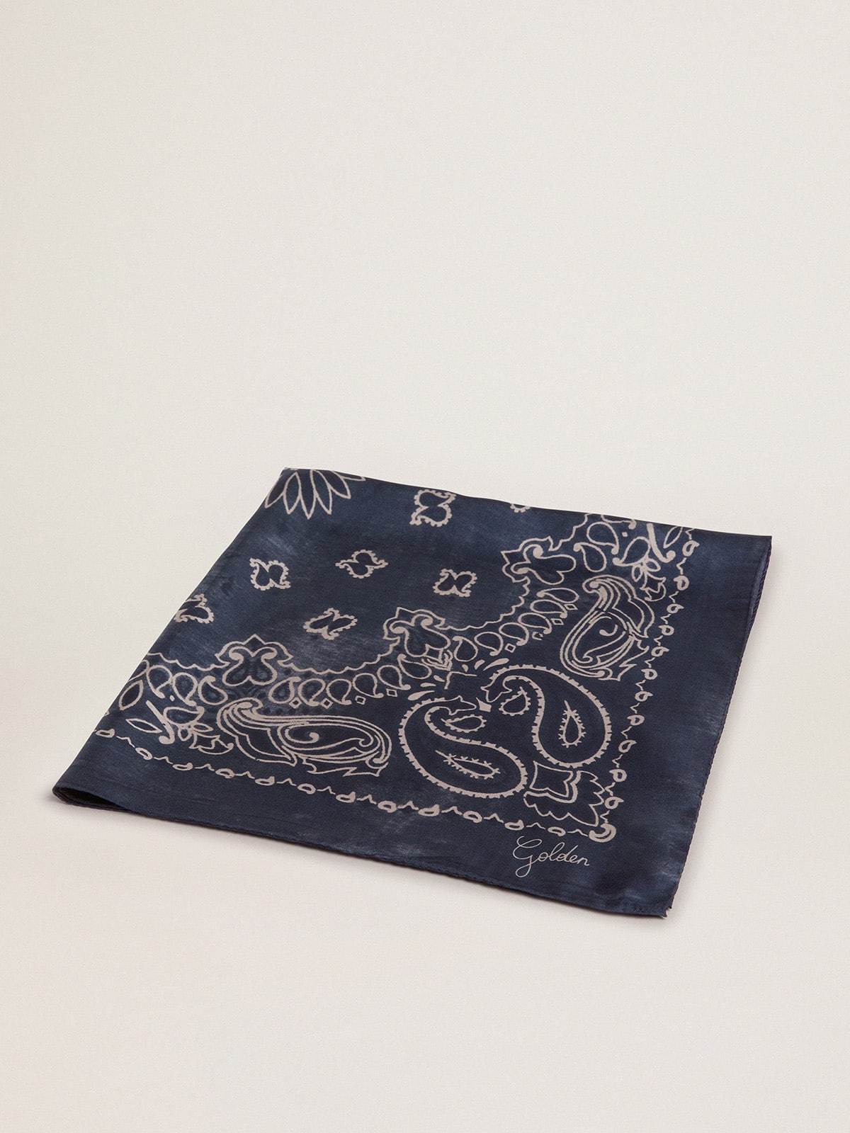 Denim-blue Golden Collection scarf with paisley pattern| Golden Goose