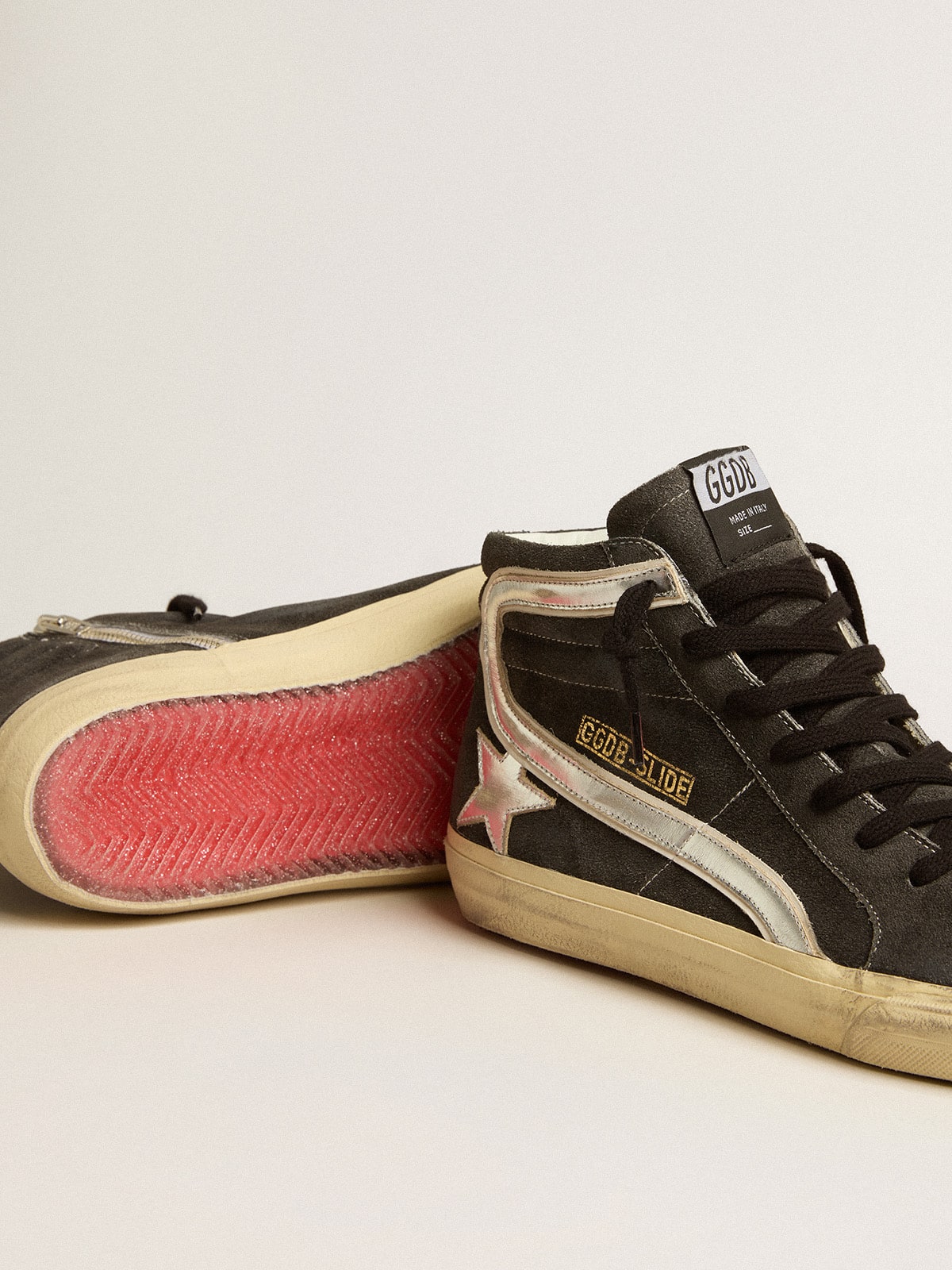 Slide in black suede with silver metallic leather star and flash| Golden Goose