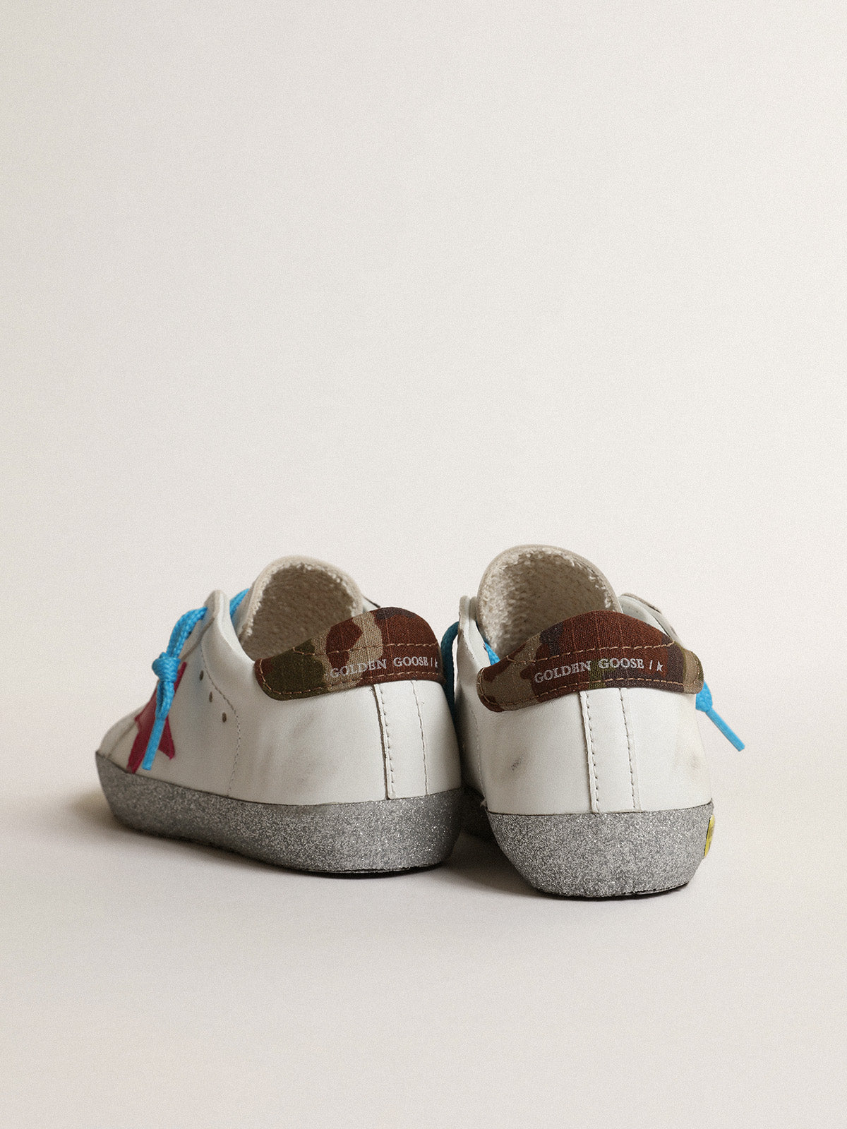 Junior Super-Star LTD with fuchsia star and glitter foxing| Golden Goose
